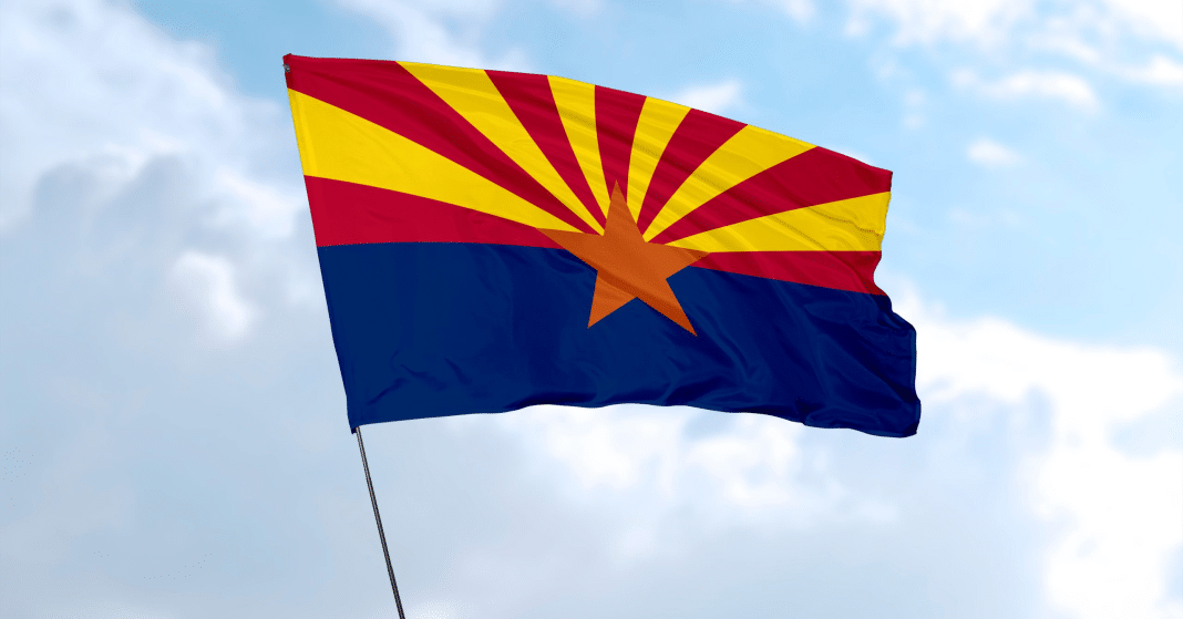 Le drapeau de l'état d'Arizona © Shutterstock